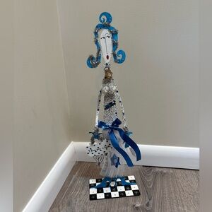 “I Love You Latke” Female Metal Figurine